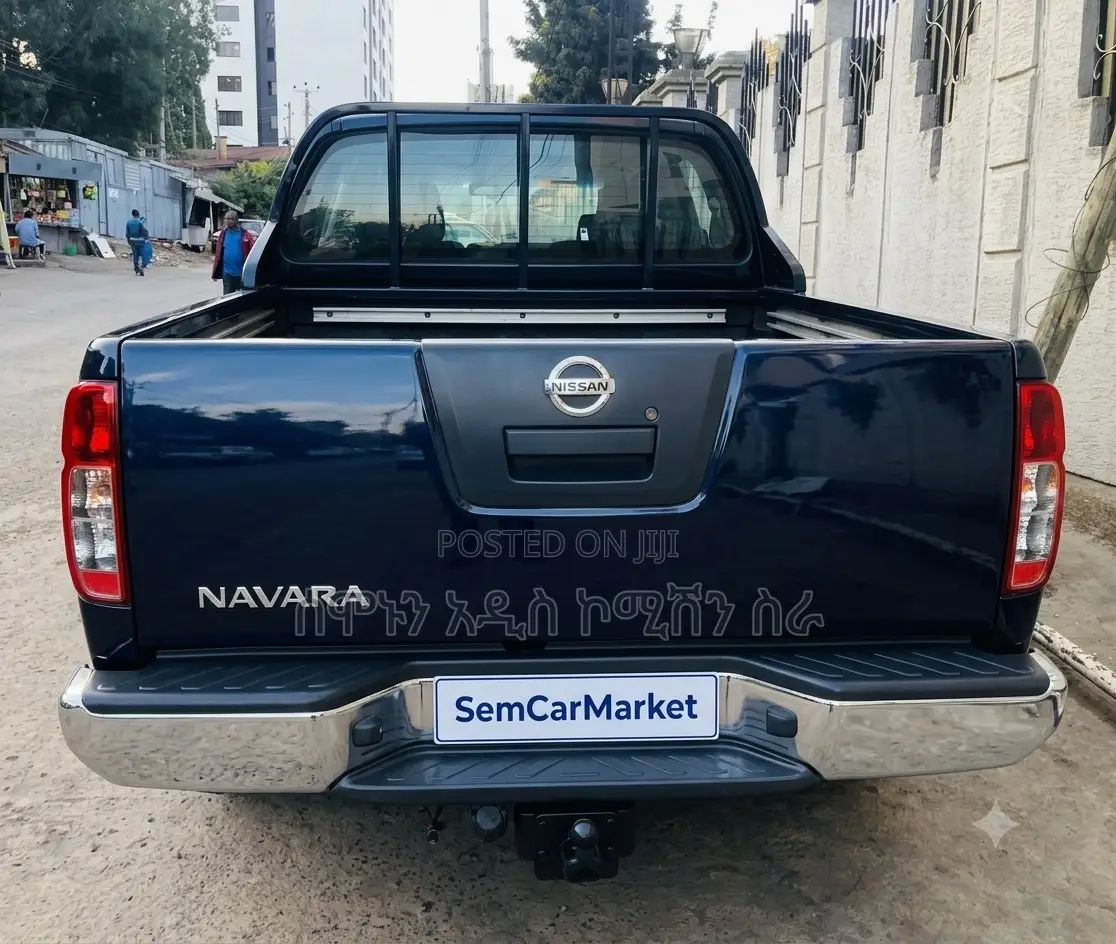 Nissan Navara 2.5 dCi Automatic 2009 Blue