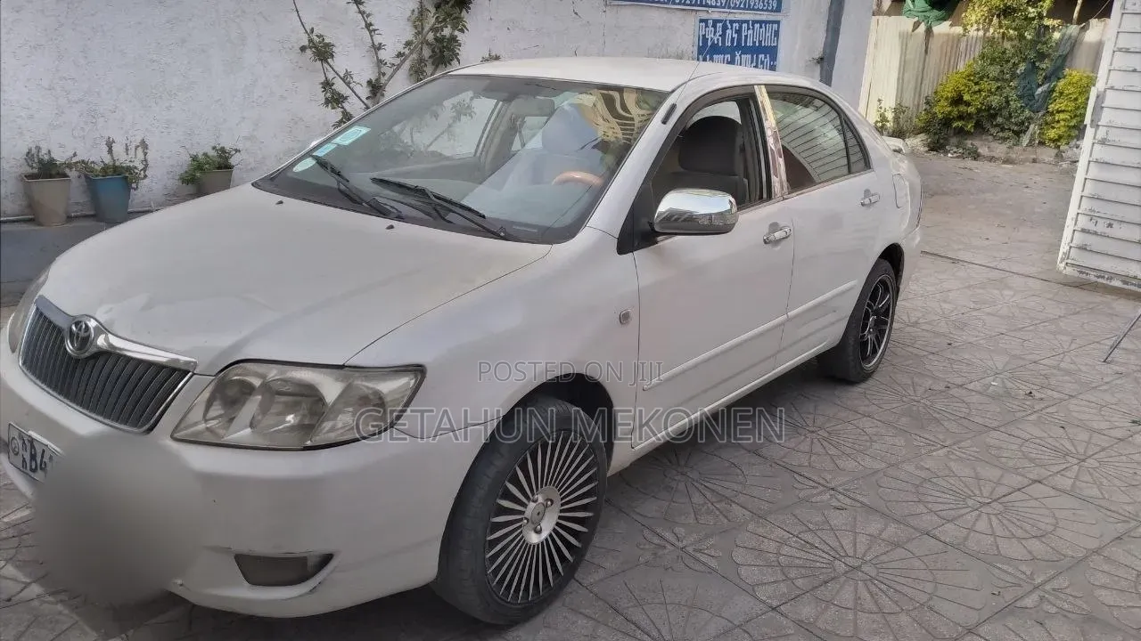 Toyota Corolla 2007 White