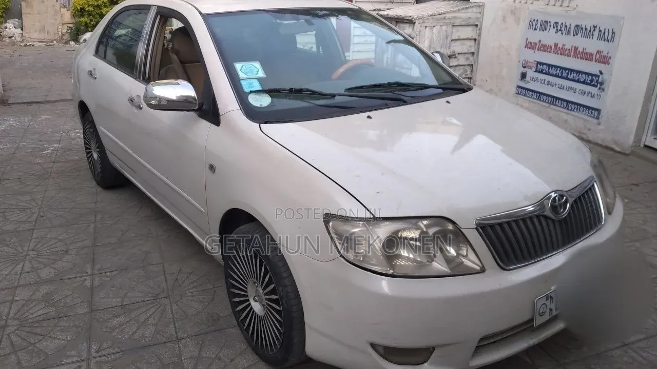 Toyota Corolla 2007 White