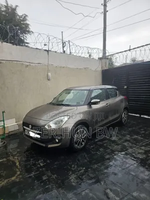 Suzuki Swift 2021 Gray
