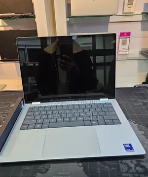New Laptop HP OmniBook X Flip 14" 16GB Intel Core Ultra 7 SSD 512GB