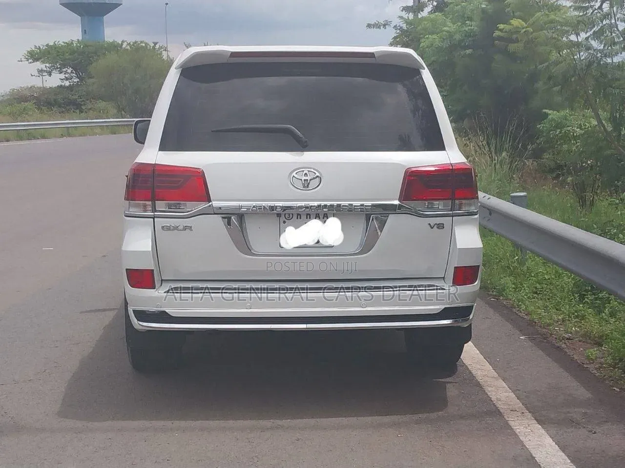Toyota Land Cruiser 2011