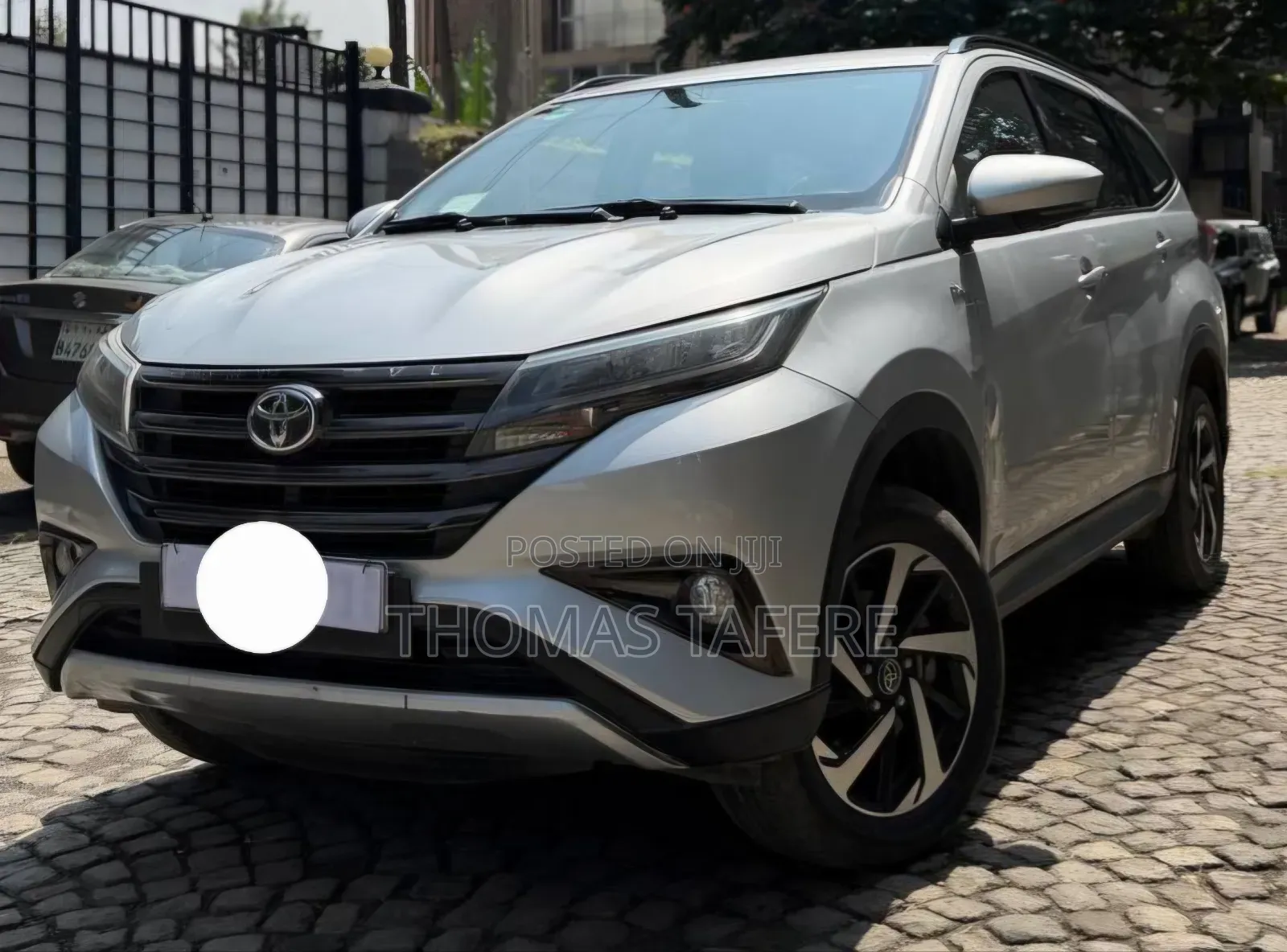 Toyota Rush 2022 Silver