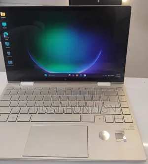 New Laptop HP Envy X360 8GB Intel Core i7 SSD 512GB