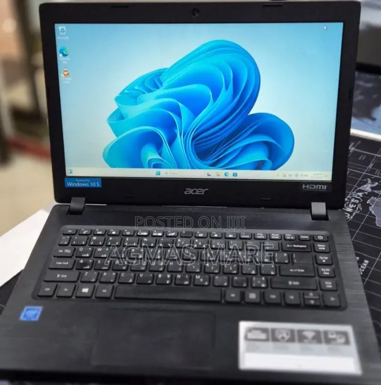 New Laptop Acer 4GB Intel SSD 60GB