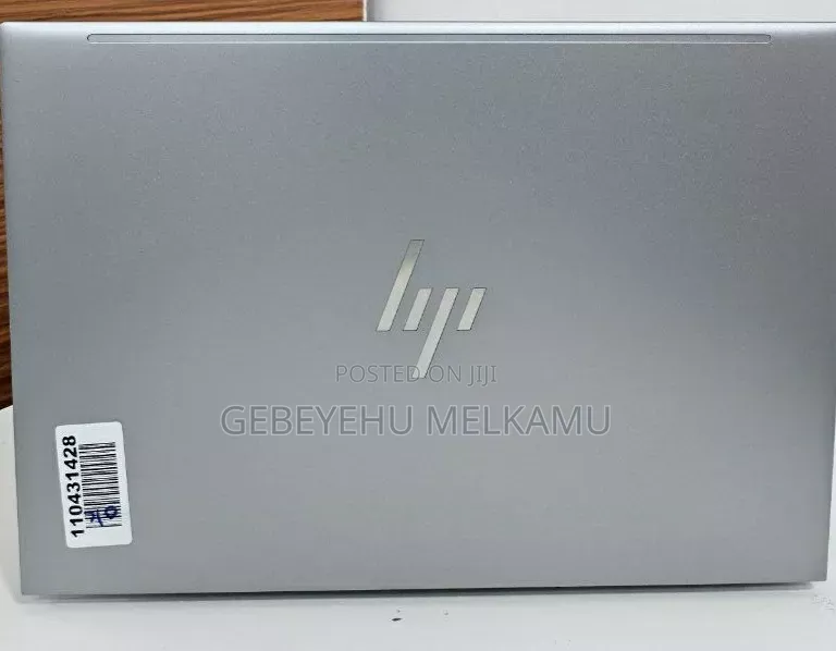 New Laptop HP ZBook Firefly 14 G10 16GB Intel Core i7 SSD 512GB