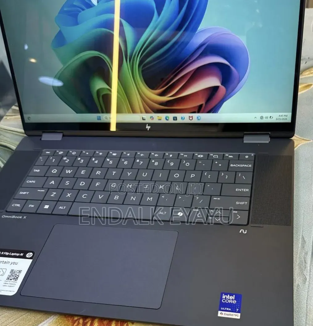 New Laptop HP OmniBook Ultra Flip 14" 16GB Intel Core Ultra 7 SSD 1T