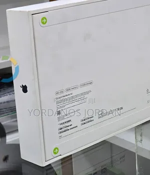 New Laptop Apple MacBook Air 2026 M5 16GB Apple M5 SSD 512GB