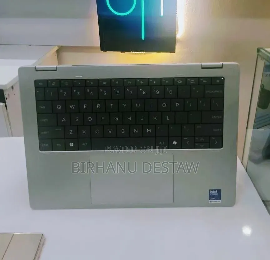 New Laptop HP OmniBook X Flip 14" 16GB Intel Core Ultra 7 SSD 1T