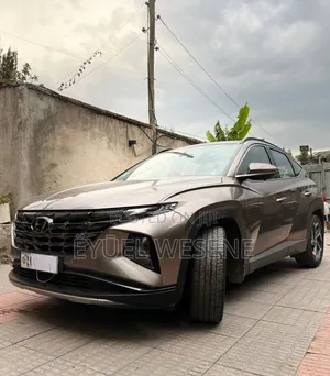 Hyundai Tucson 2023 Gray