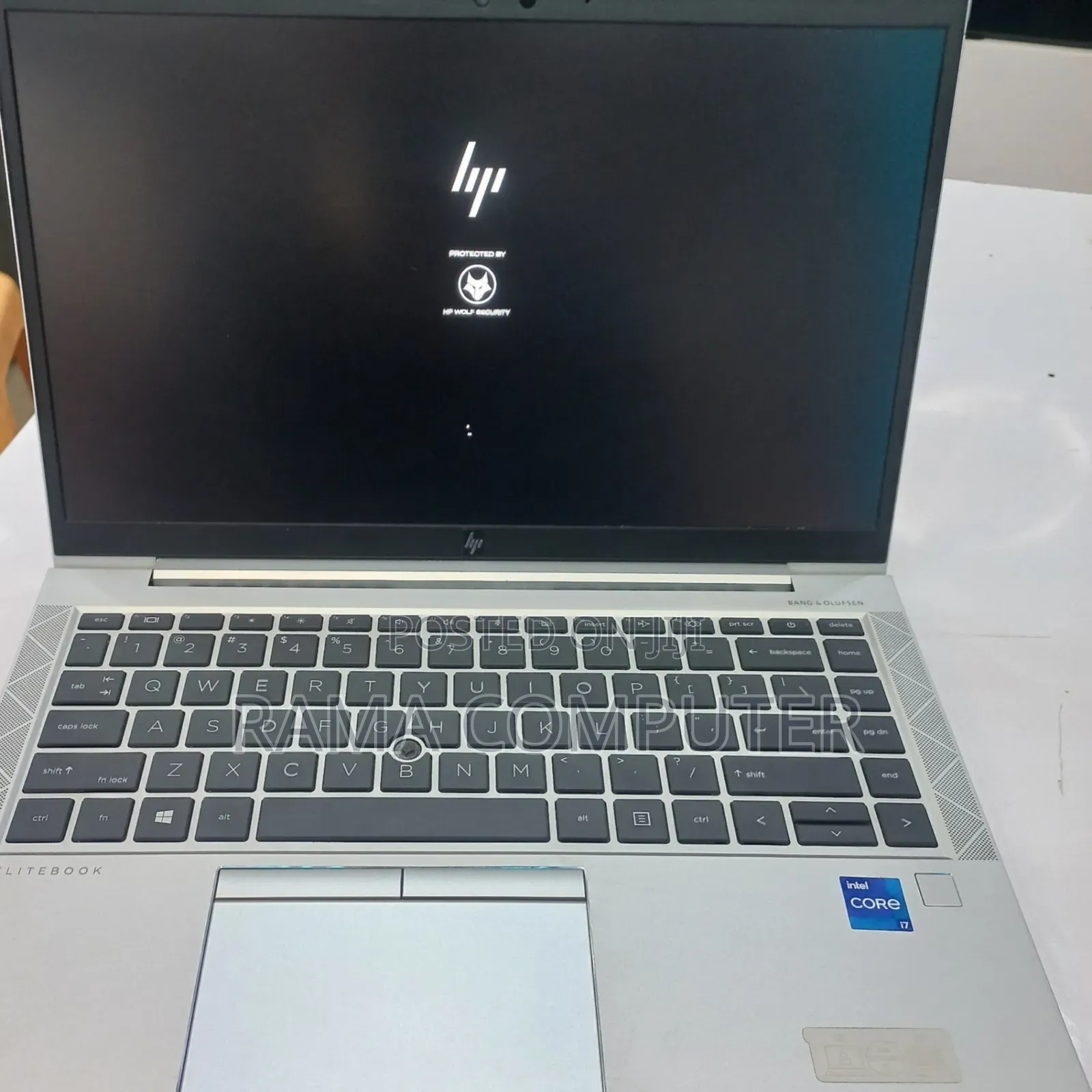 New Laptop HP EliteBook 840 G8 16GB Intel Core i7 SSD 512GB