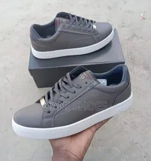 Boss Shoes