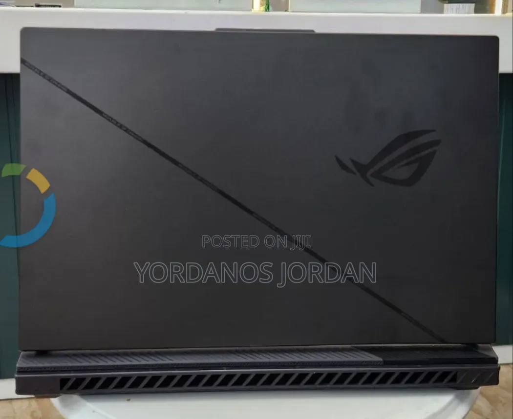 New Laptop Asus ROG Strix GL503 32GB Intel Core i9 SSD 2T