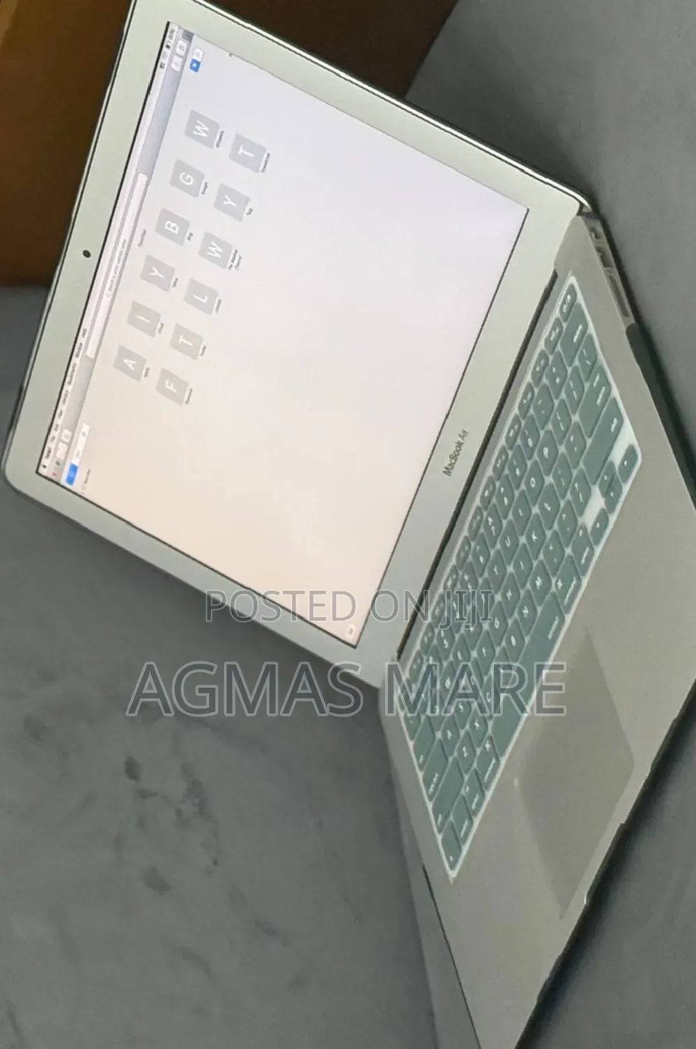 New Laptop Apple MacBook Air 2015 8GB Intel Core i5 SSD 128GB
