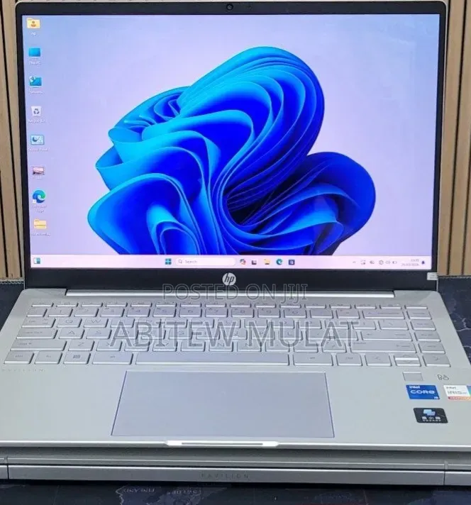New Laptop HP Pavilion 14 16GB Intel Core i5 SSD 1T