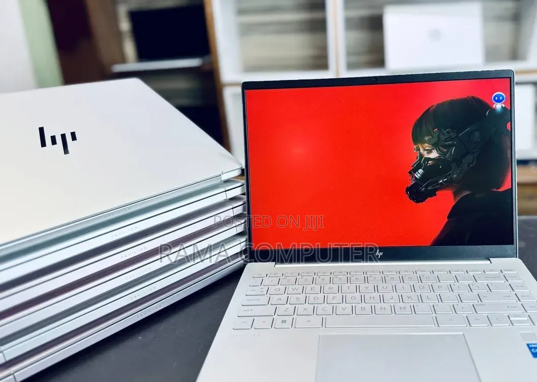 New Laptop HP Pavilion 14 16GB Intel Core i5 SSD 512GB