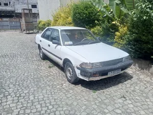 Toyota Carina 1988 White