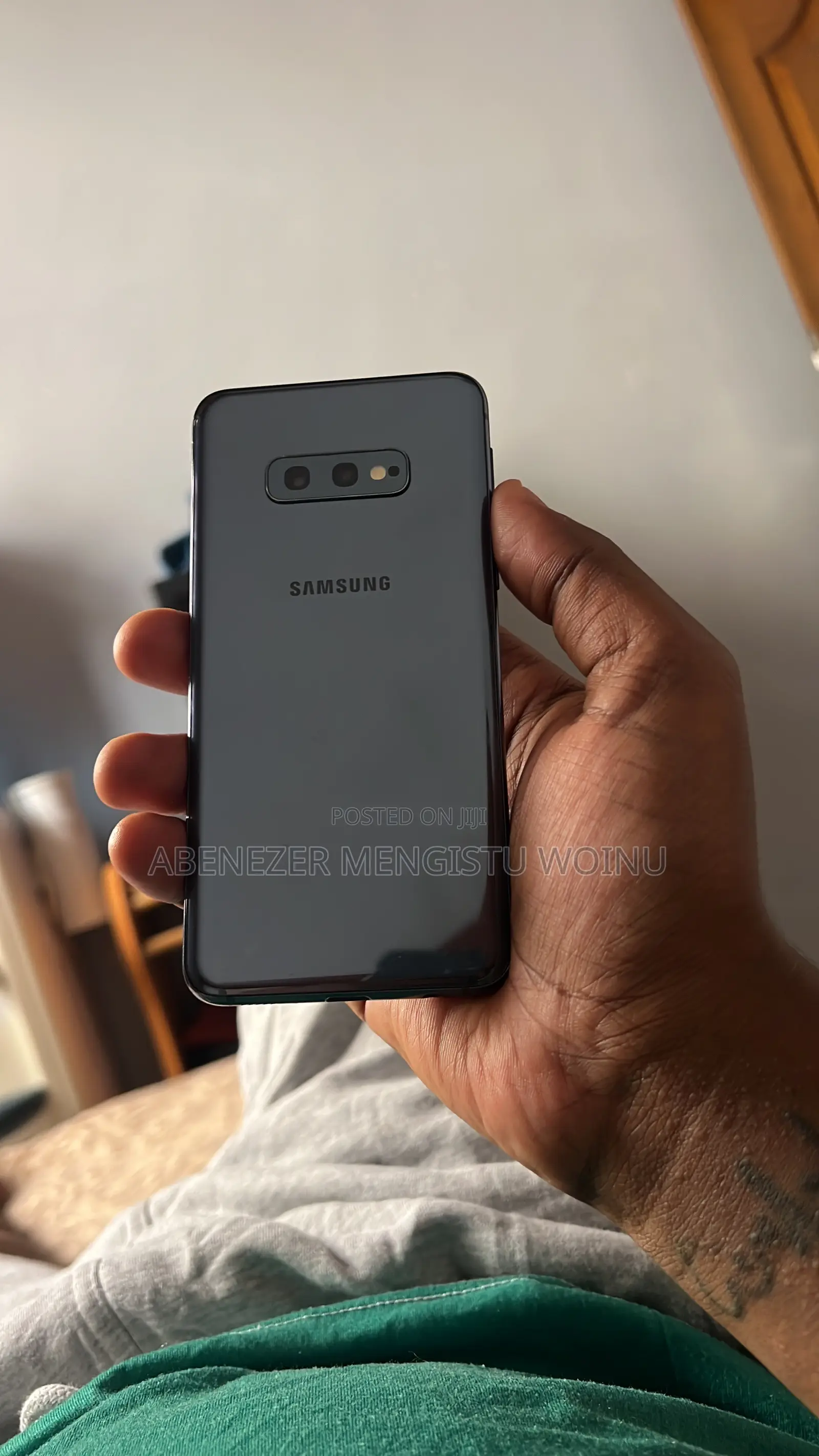 Samsung Galaxy S10e 128 GB Black