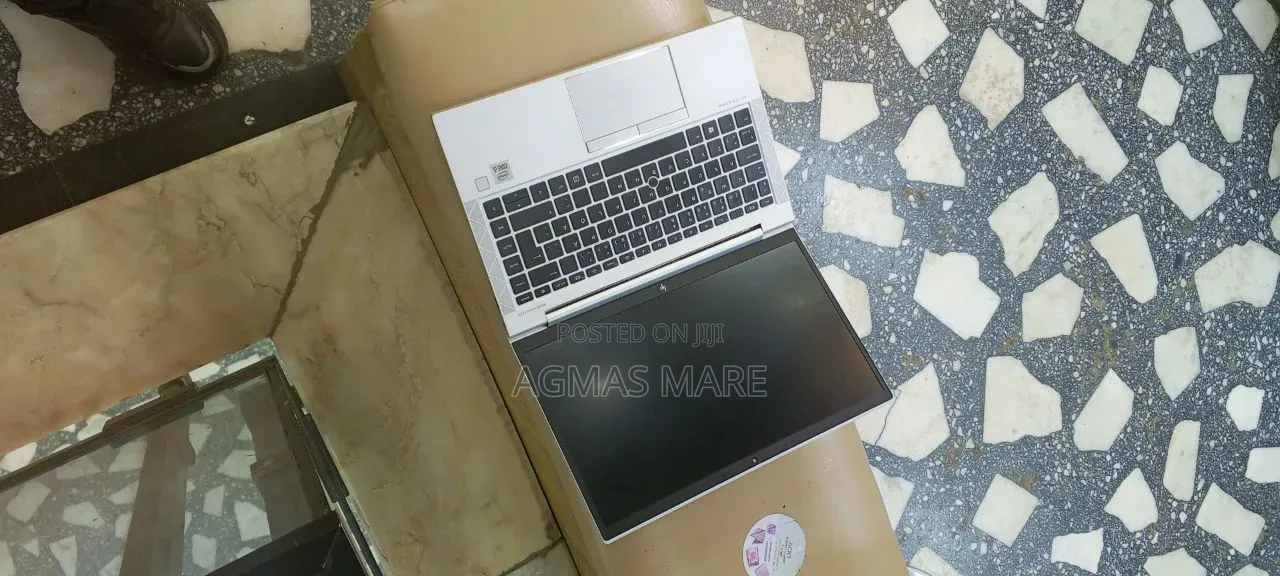New Laptop HP EliteBook 840 G7 8GB Intel Core i5 SSD 512GB