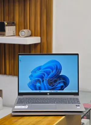New Laptop HP Pavilion 15 16GB Intel Core Ultra 7 SSD 512GB