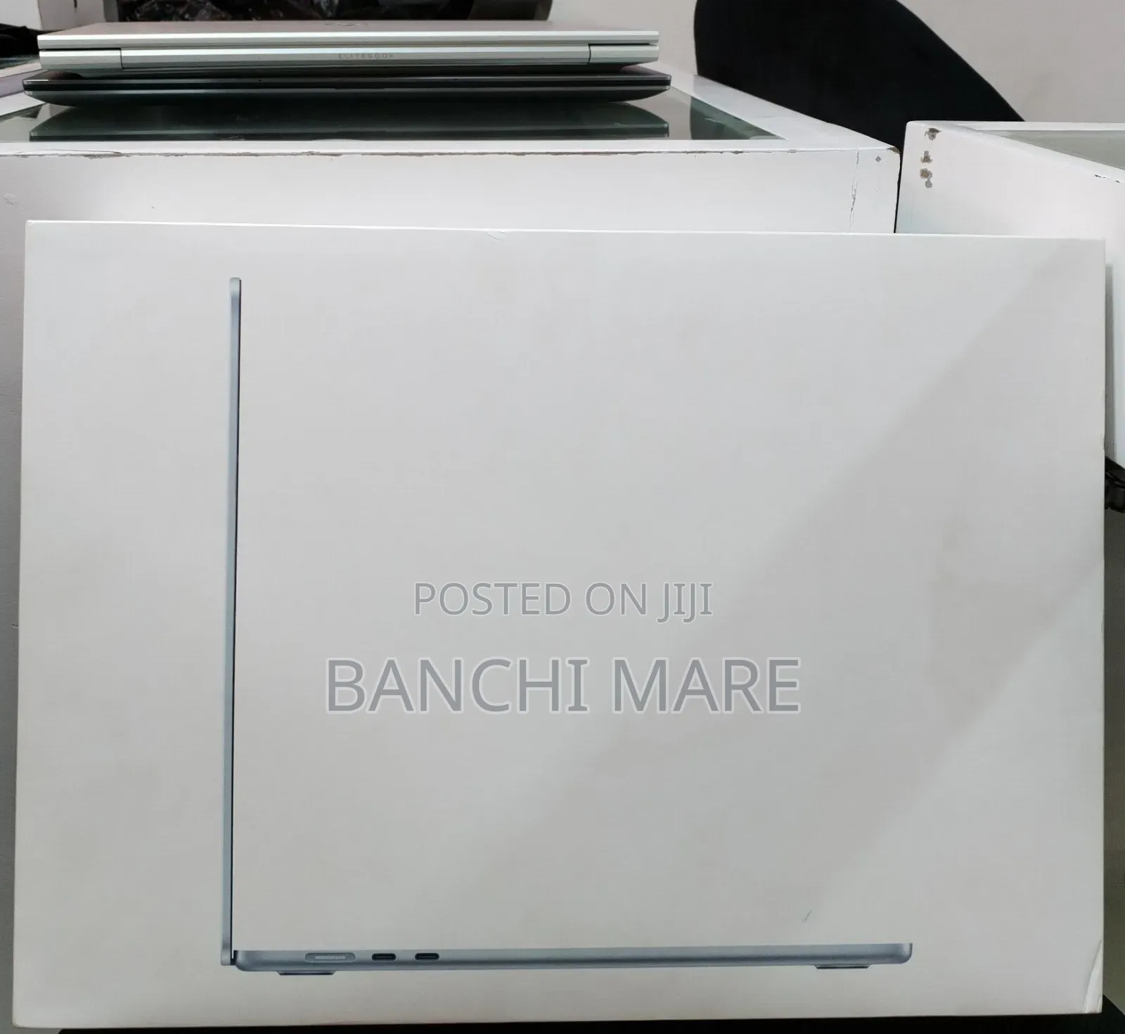 New Laptop Apple MacBook Air 2025 M4 16GB Apple M4 SSD 512GB