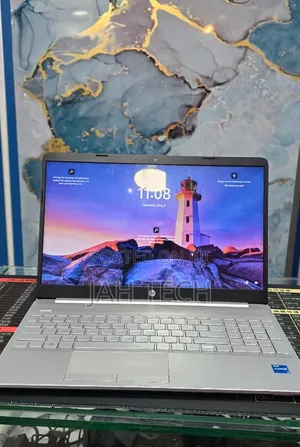 New Laptop HP Stream Notebook 8GB Intel Core i5 SSD 1.5T