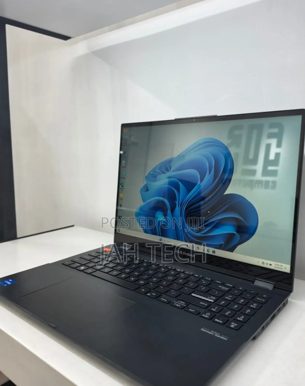 New Laptop Asus VivoBook 15 X505BA 16GB Intel Core i5 SSD 512GB