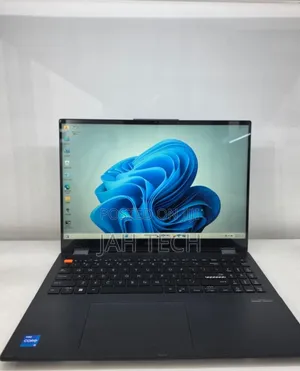 New Laptop Asus VivoBook 15 X505BA 16GB Intel Core i5 SSD 512GB