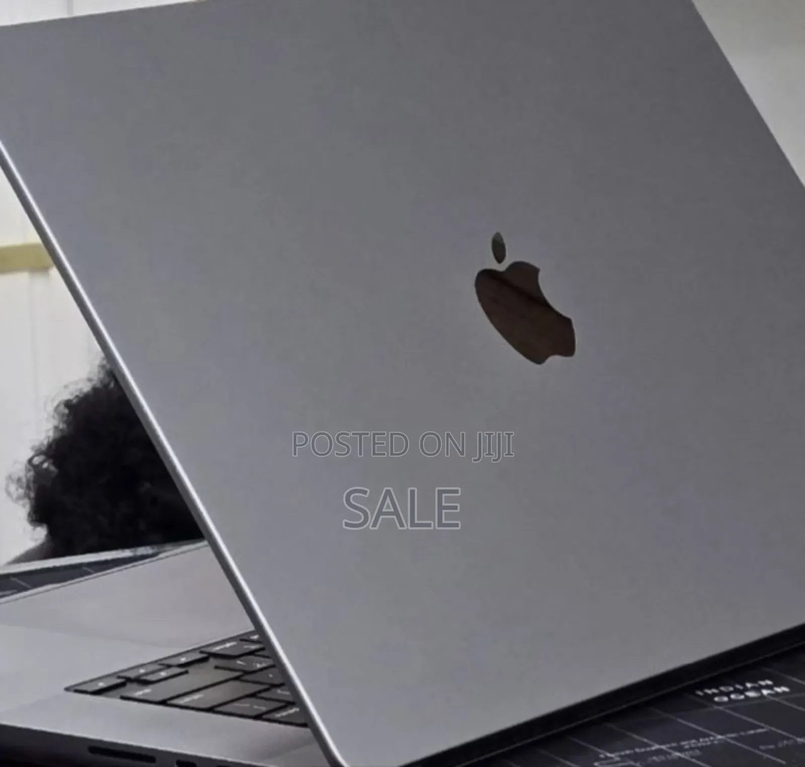 New Laptop Apple MacBook Pro 2021 M1 32GB Apple M1 Pro SSD 512GB