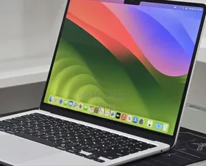 New Laptop Apple MacBook Air 2022 M2 16GB Apple M2 SSD 512GB