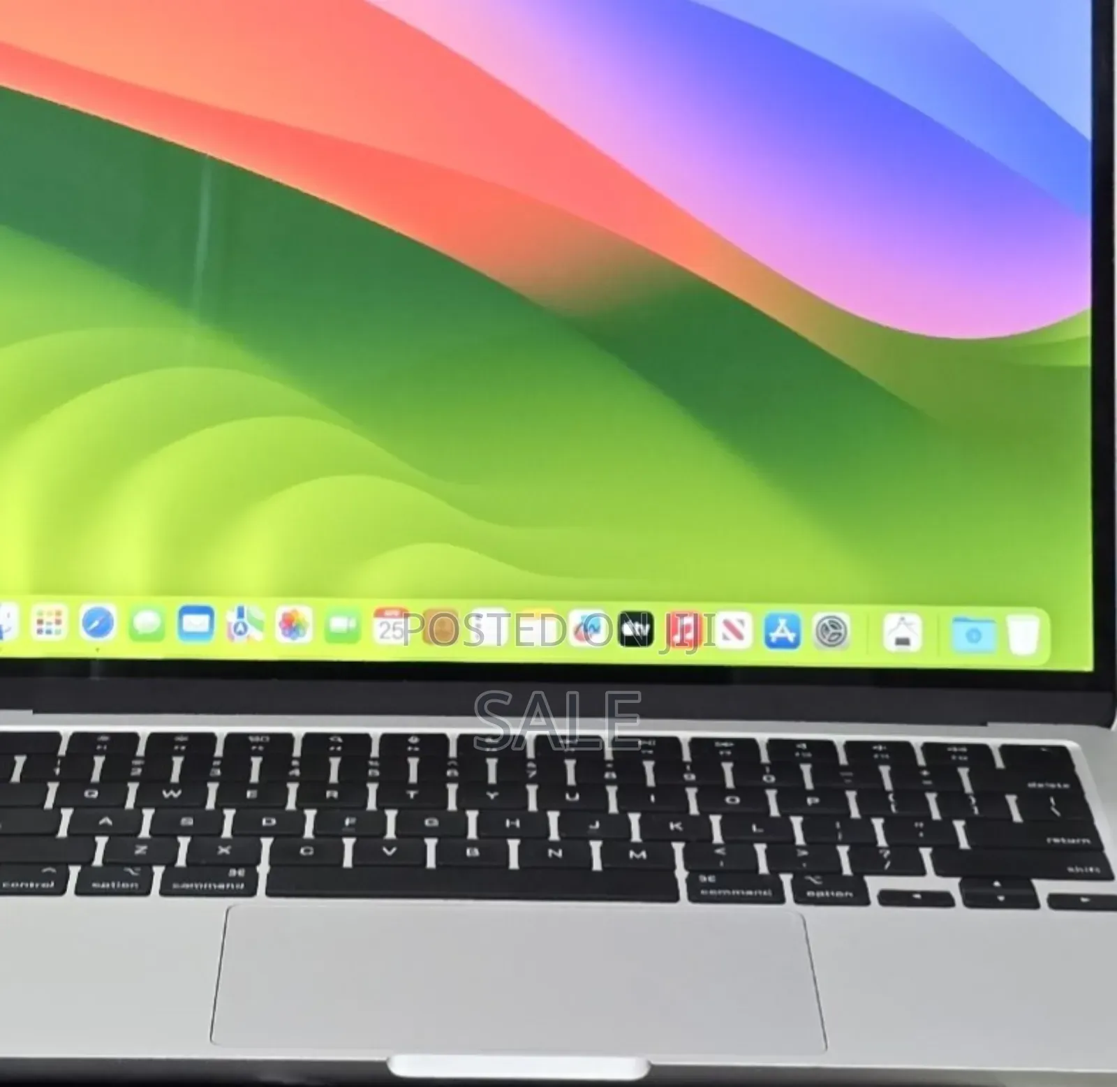 New Laptop Apple MacBook Air 2022 M2 16GB Apple M2 SSD 512GB