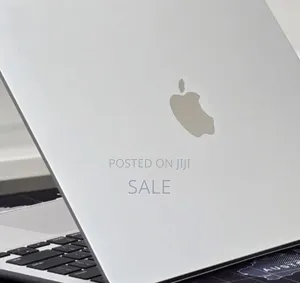 New Laptop Apple MacBook Air 2022 M2 16GB Apple M2 SSD 512GB