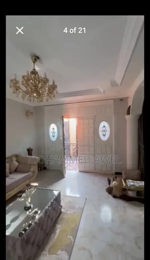 5bdrm Villa in Bole for sale