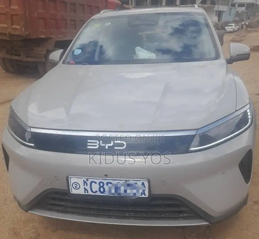 BYD Seal DM-i 2025