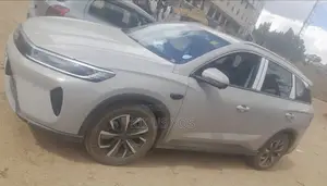 BYD Seal DM-i 2025