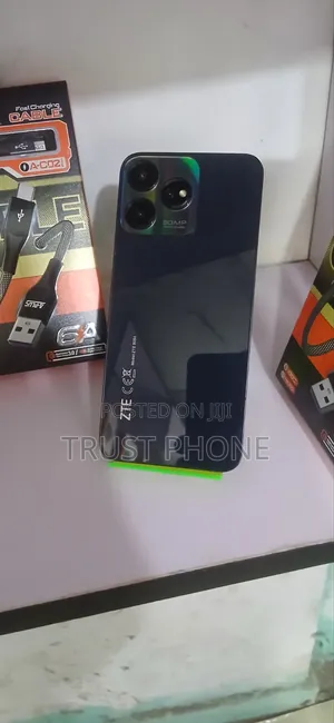 ZTE Blade V50 256 GB Blue