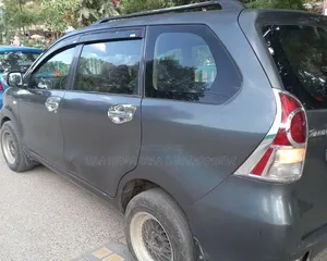 Toyota Avanza 2012 Matt Black