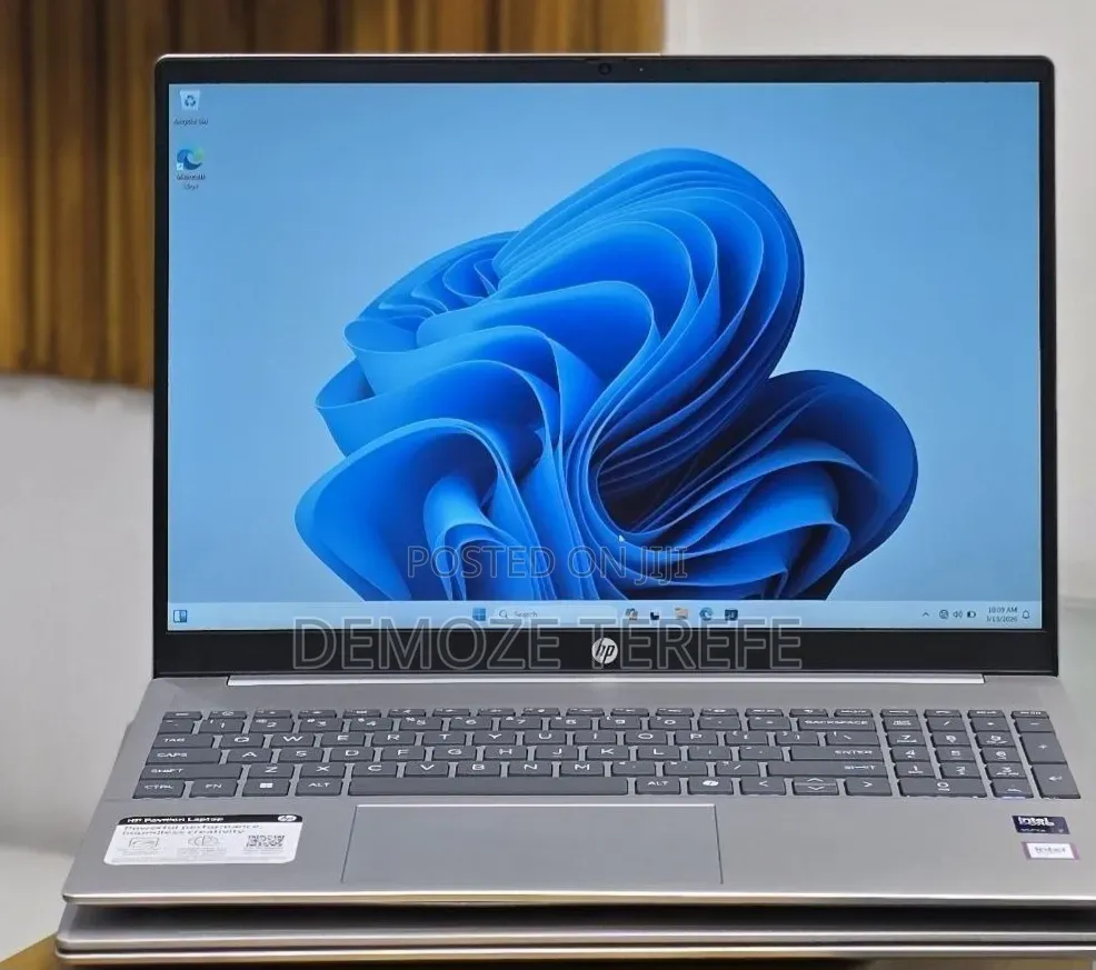 New Laptop HP Pavilion 15 16GB Intel Core Ultra 7 SSD 512GB