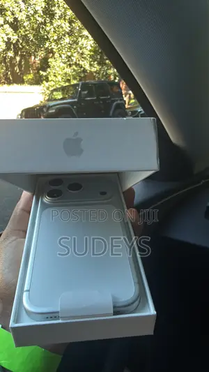 New Apple iPhone 17 Pro 512 GB White