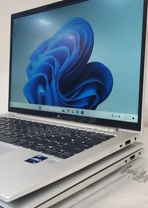 New Laptop HP EliteBook 840 16GB Intel Core i5 SSD 512GB