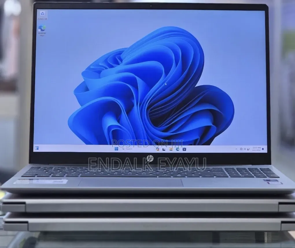New Laptop HP Pavilion 15 8GB Intel Core Ultra 5 SSD 512GB