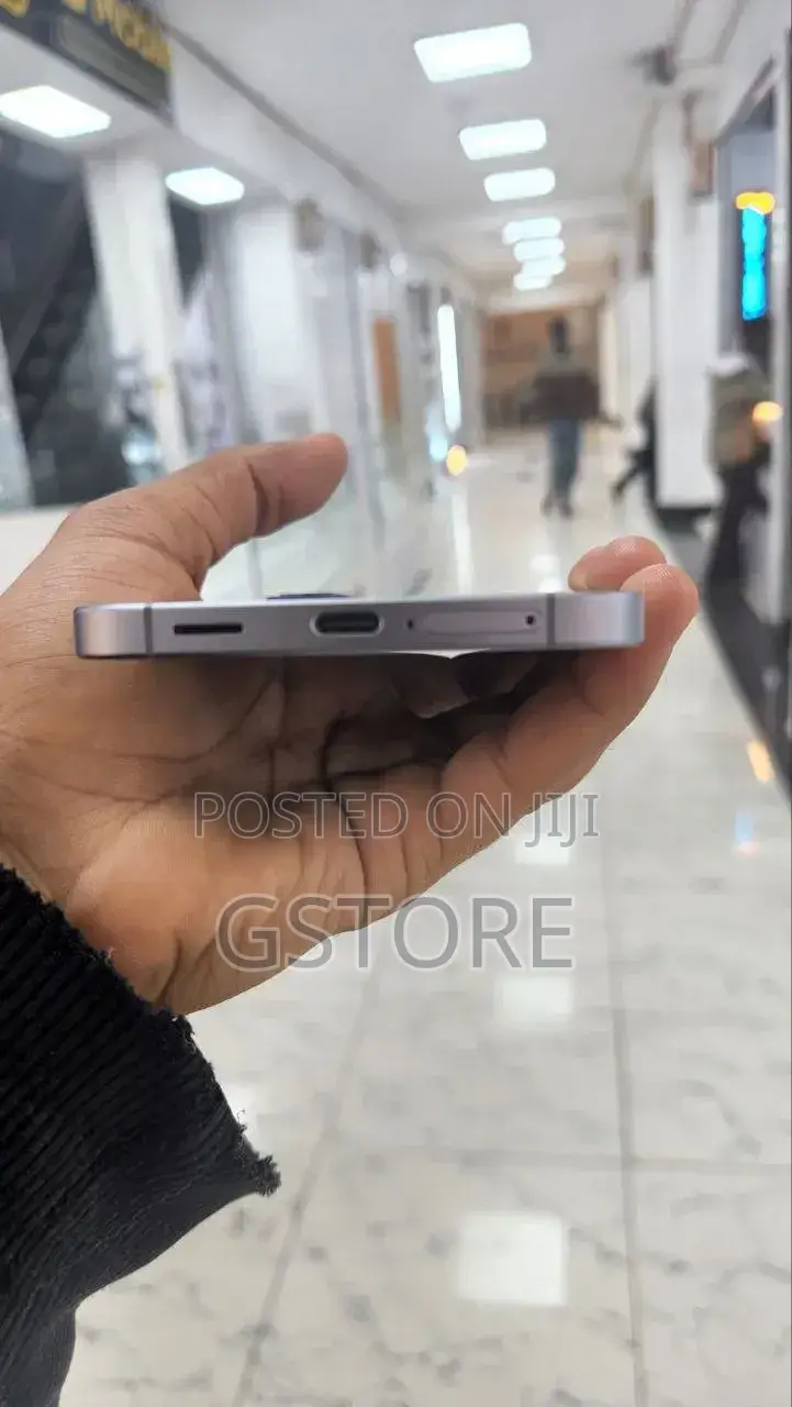 New Samsung Galaxy A57 256 GB Silver