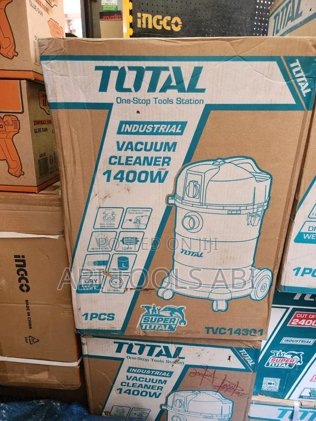 Total Vacuum Cleaner 30l