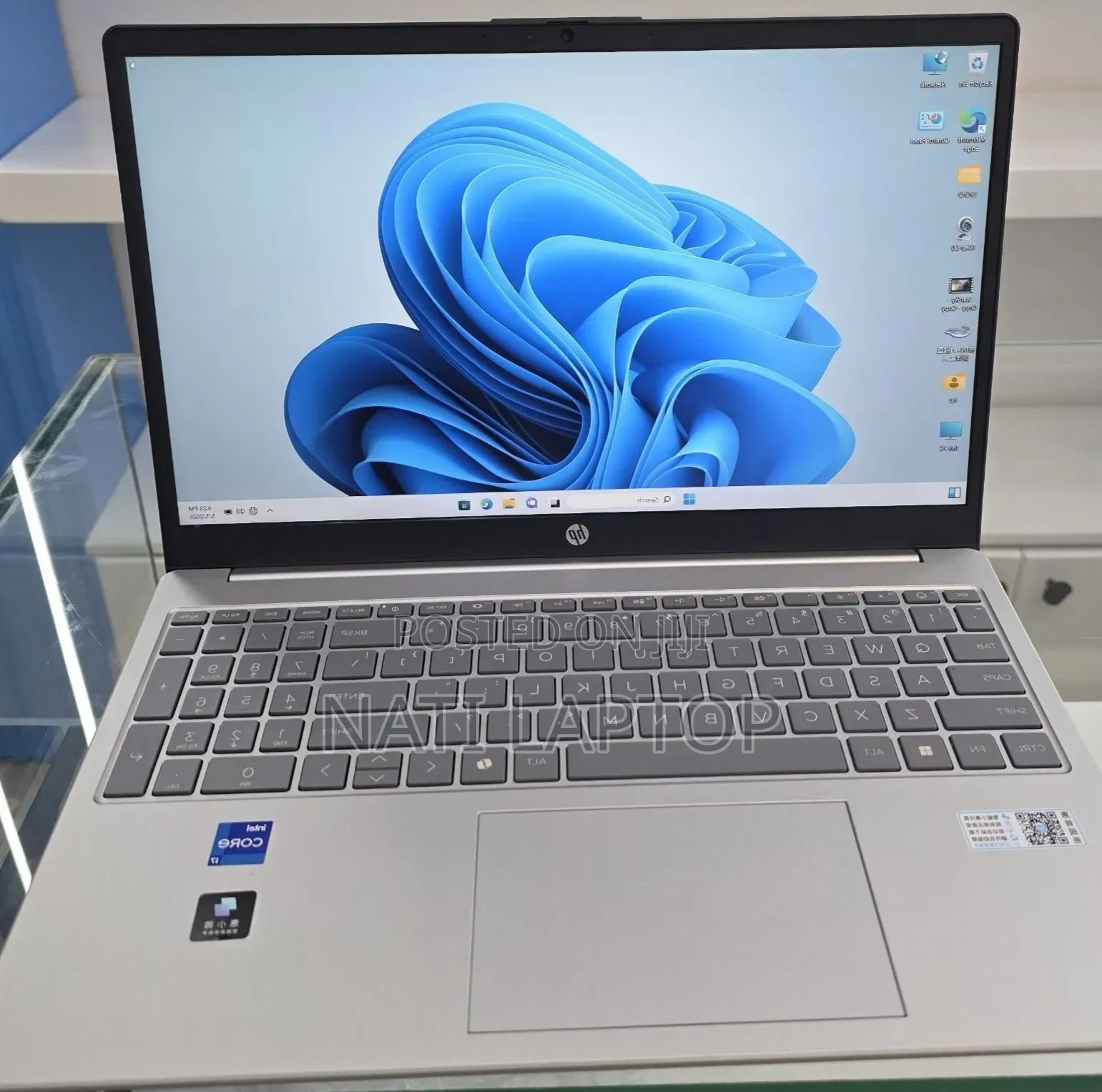 New Laptop HP Stream Notebook 16GB Intel Core i7 SSD 1T