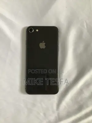 Apple iPhone 8 64 GB Black