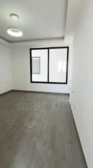 3bdrm Apartment in Jakros, Bole for sale