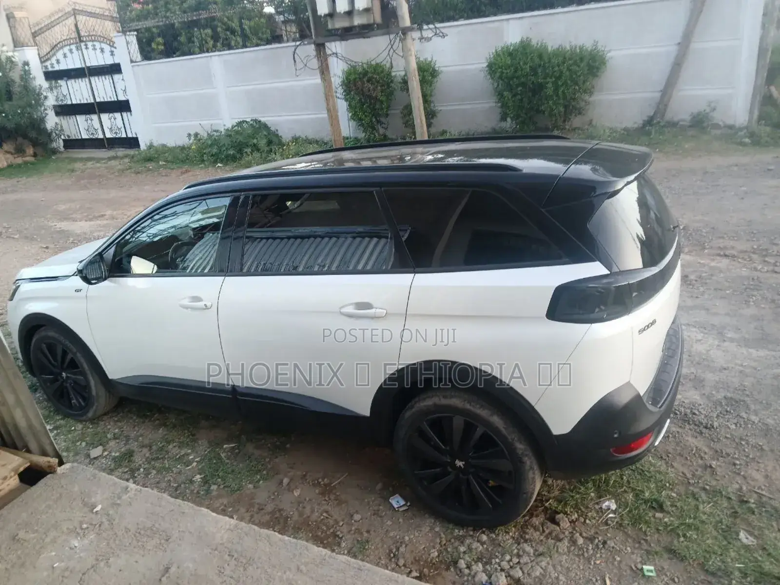 Peugeot 5008 2022 White