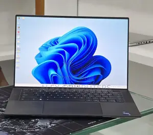 New Laptop Dell G15 5511 16GB Intel Core i7 SSD 1T