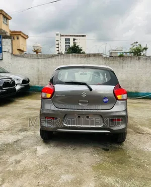 Suzuki Celario Rent 1800