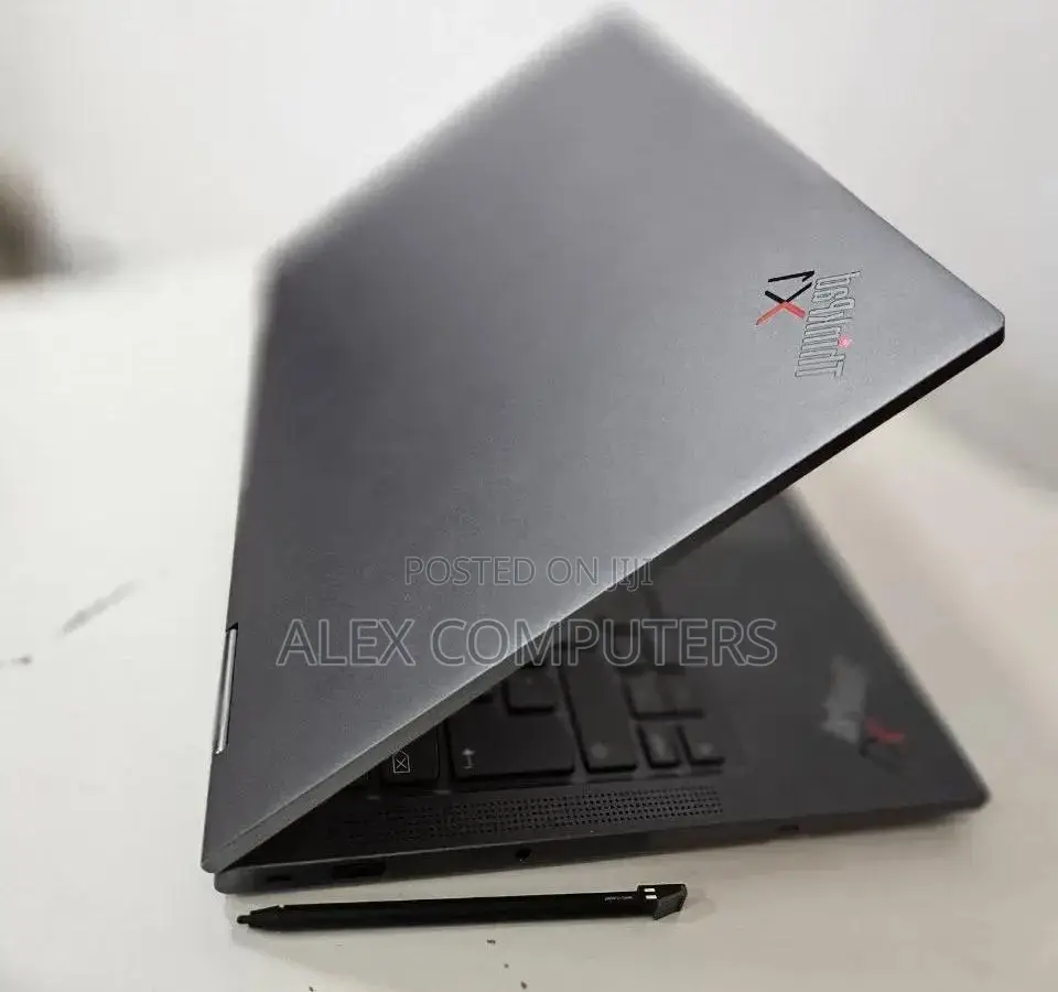 New Laptop Lenovo ThinkPad Yoga 16GB Intel Core i7 SSD 512GB